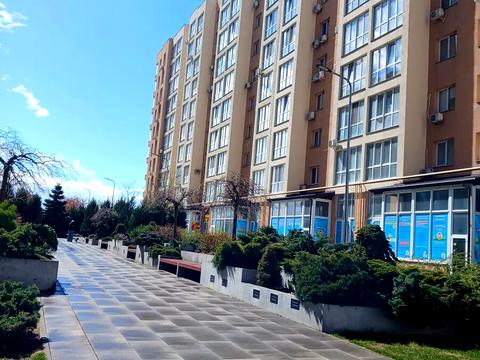 комерційна за адресою Героїв Небесної Сотні просп., 26/20