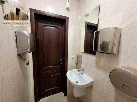 комерційна за адресою Спаська вул., 5