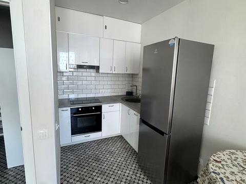 квартира за адресою Олександра Олеся вул., 6-А