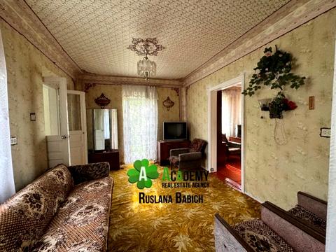 будинок за адресою Місячна вул.