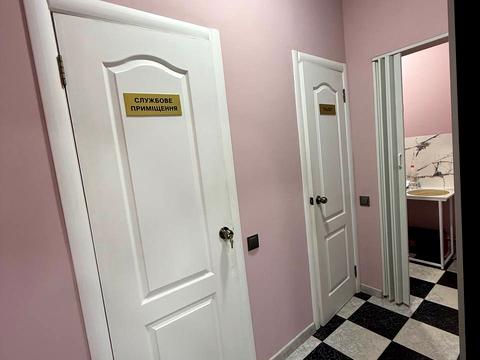 комерційна за адресою Робоча вул., 99