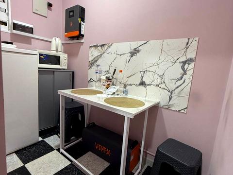 комерційна за адресою Робоча вул., 99