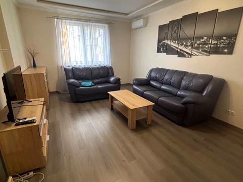 квартира за адресою Юрія Кондратюка вул., 3