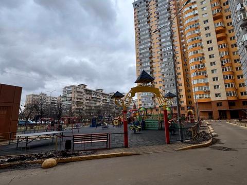 квартира за адресою Юрія Кондратюка вул., 3