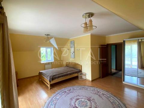 будинок за адресою Русанівські сади вул., 8