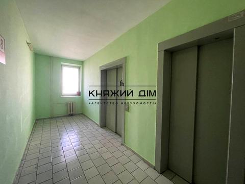 квартира за адресою Микільсько-Слобідська вул., 4-В