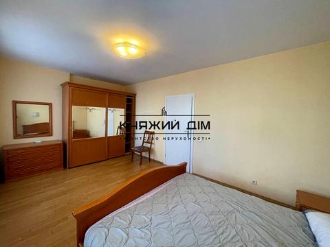 квартира за адресою Микільсько-Слобідська вул., 4-В