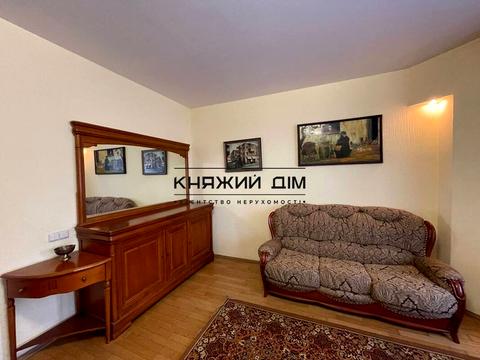 квартира за адресою Микільсько-Слобідська вул., 4-В