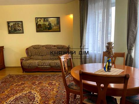 квартира за адресою Микільсько-Слобідська вул., 4-В