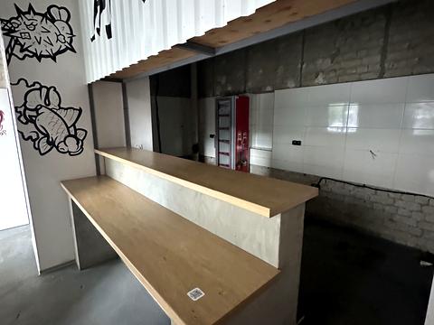 комерційна за адресою Академіка Філатова вул., 1/22