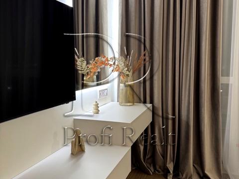 квартира за адресою Віктора Некрасова вул. (Північно-Сирецька), 8