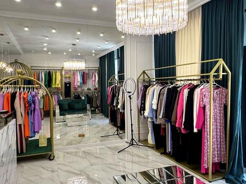 комерційна за адресою Педагогічна вул., 20Б