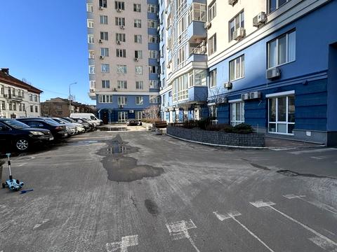 квартира за адресою Кирило-Мефодіївська вул., 2