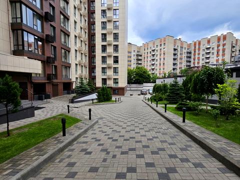 квартира за адресою Левка Лук'яненка вул. (Василя Жуковського), 24