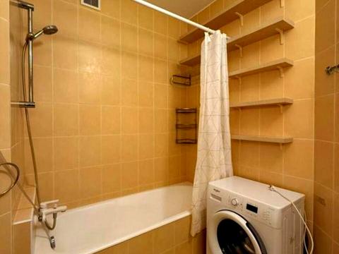 квартира за адресою Миколи Бажана просп., 12