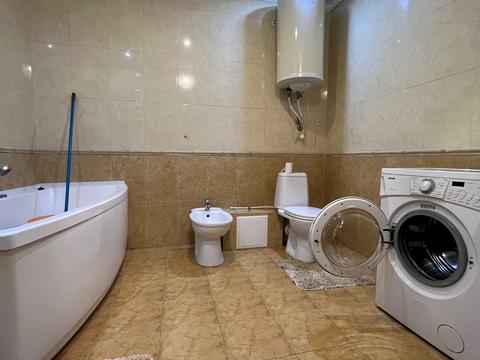 квартира за адресою Тополина вул., 18/2