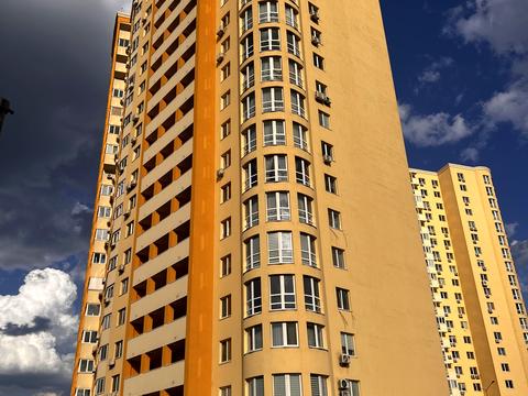 коммерческая по адресу Новомостицкая ул., 15