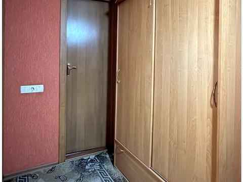 квартира за адресою Довженка вул., 14