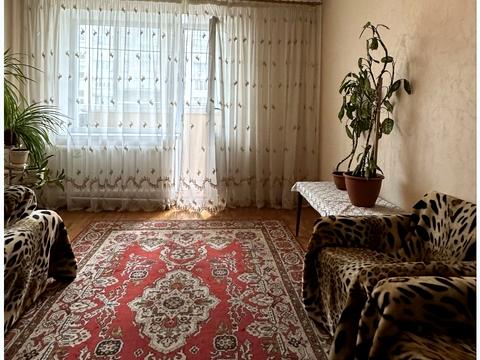 квартира за адресою Довженка вул., 14