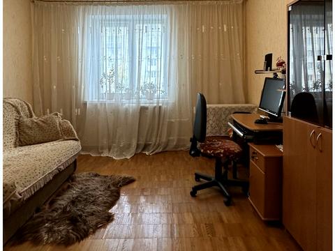 квартира за адресою Довженка вул., 14