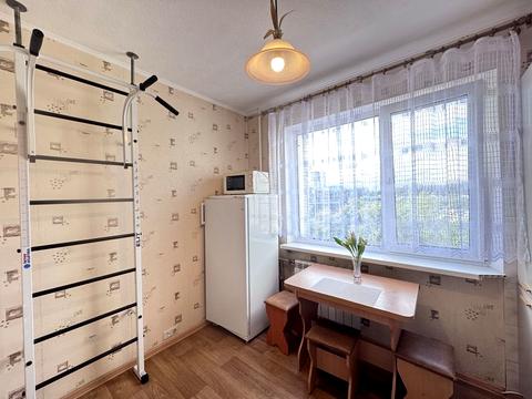квартира за адресою Академіка Заболотного вул., 12