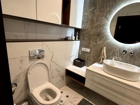 квартира за адресою Співдружності вул., 1