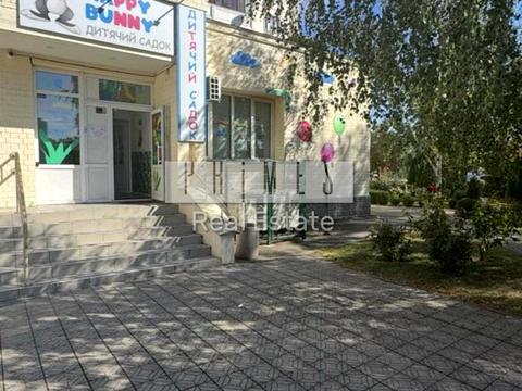 коммерческая по адресу Соломии Крушельницкой ул., 5