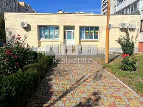 коммерческая по адресу Соломии Крушельницкой ул., 5