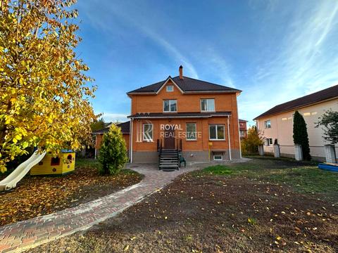будинок за адресою Фермерська вул., 102