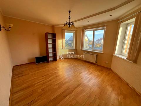 будинок за адресою Фермерська вул., 102