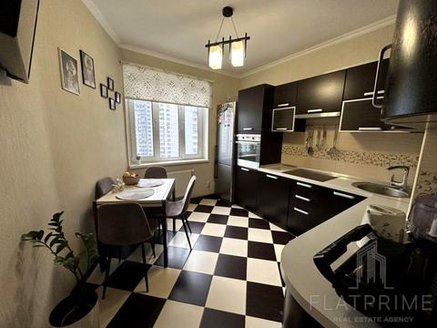 квартира за адресою Драгоманова вул., 6/1