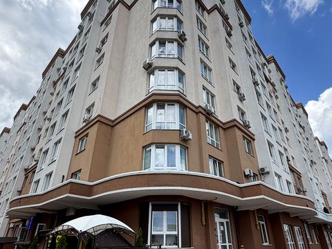 квартира по адресу Героев Небесной Сотни просп., 32/1