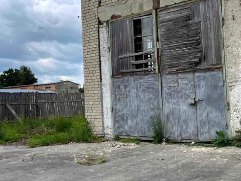 комерційна за адресою Київська вул., 1