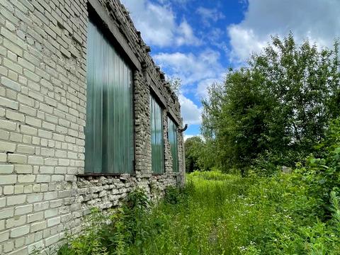 комерційна за адресою Київська вул., 1