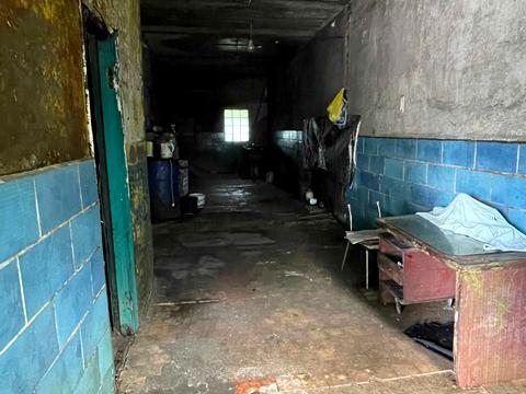комерційна за адресою Київська вул., 1