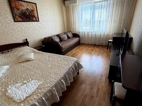 квартира по адресу Червоной Калины просп. (Владимира Маяковского), 1-В
