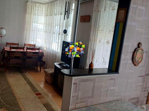квартира за адресою Юрія Литвинського вул. (Російська), 64
