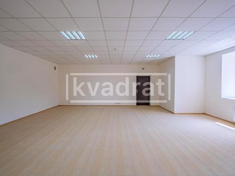 комерційна за адресою Гарматна вул., 38-Б