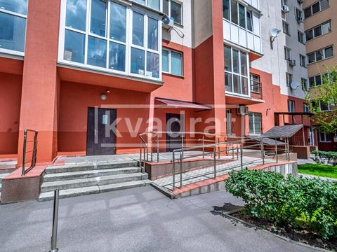 комерційна за адресою Гарматна вул., 38-Б