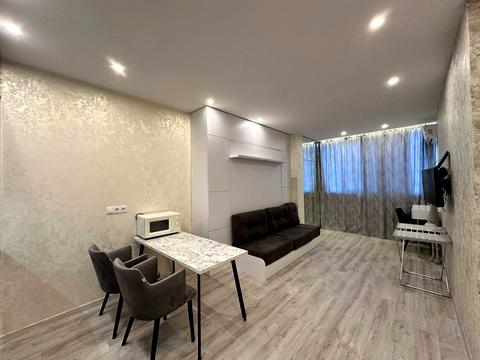 квартира за адресою Польова вул., 73