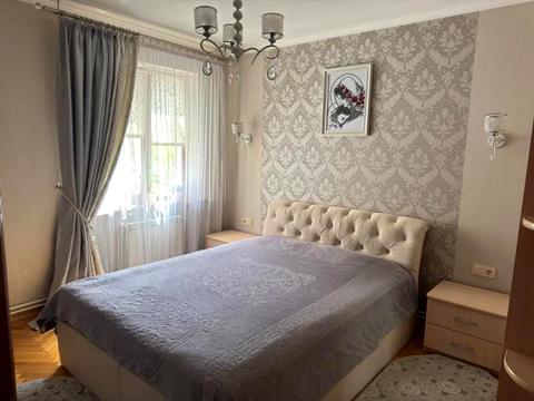 квартира за адресою Володимира Івасюка вул., 28