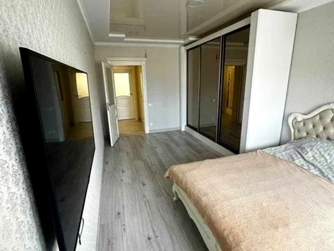 квартира за адресою Петропавлівська вул., 1