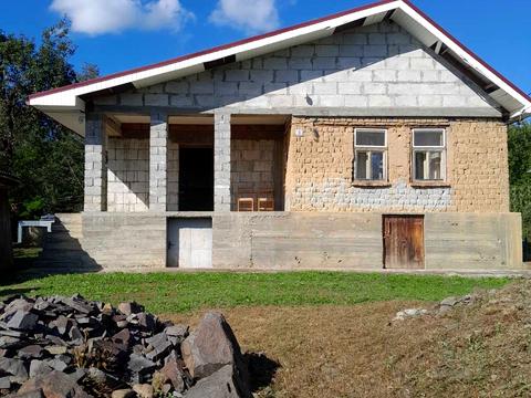 будинок за адресою с. Сімерки, Головна, 9