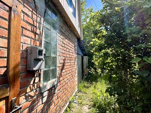 дом по адресу Рай-Оленівська