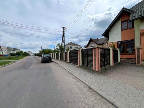 комерційна за адресою Геофізиків вул., 5