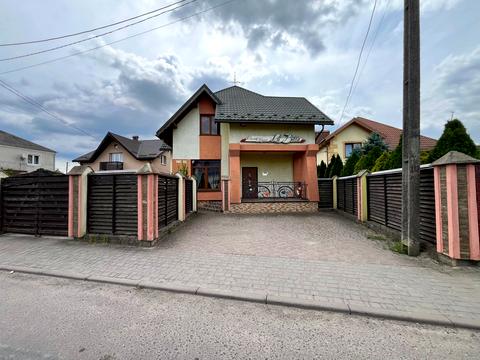 комерційна за адресою Геофізиків вул., 5