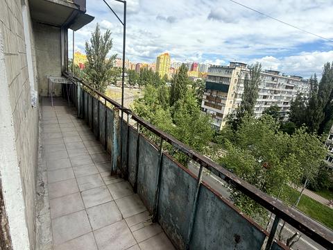 квартира по адресу Павла Тычины просп., 4