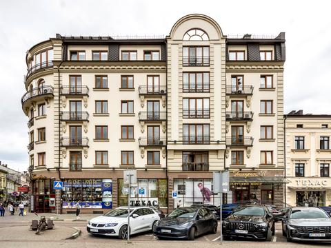 квартира за адресою Ринок вул., 1