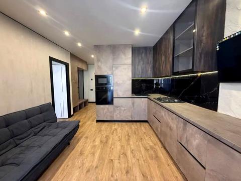 квартира за адресою Співдружності вул., 7