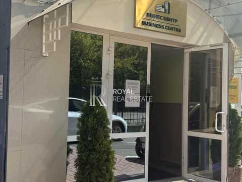 комерційна за адресою Січових Стрільців вул. (Артема), 62